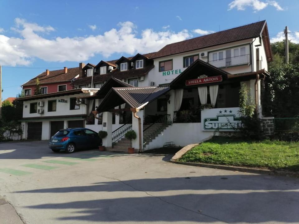 Bed and Breakfast Sulentic Sobe I Restoran Вировитица Экстерьер фото