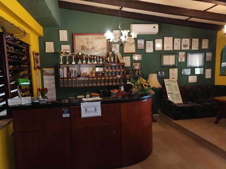 Bed and Breakfast Sulentic Sobe I Restoran Вировитица Экстерьер фото