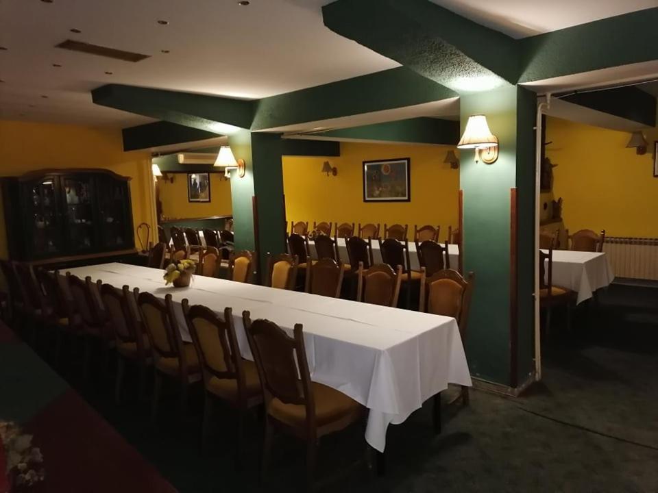 Bed and Breakfast Sulentic Sobe I Restoran Вировитица Экстерьер фото